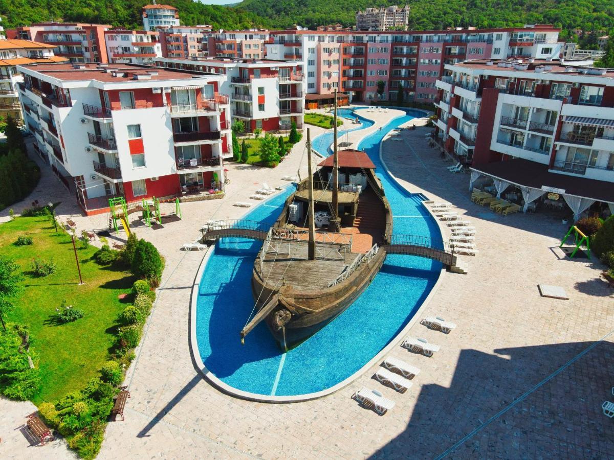 Privilege Fort Beach Apartments Sveti Vlas Buitenkant foto