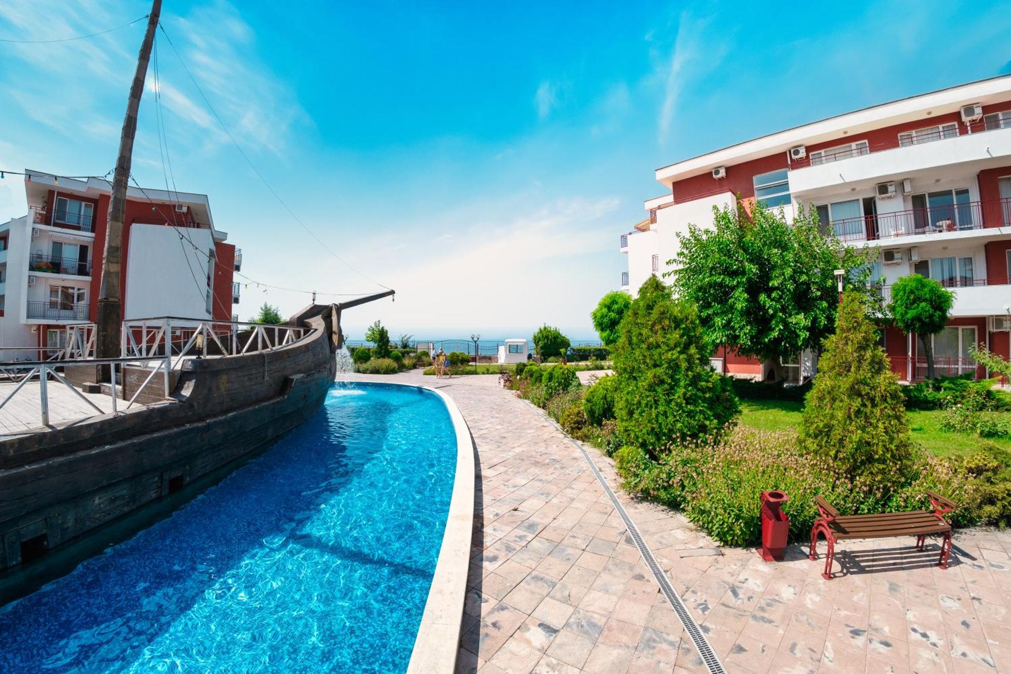 Privilege Fort Beach Apartments Sveti Vlas Buitenkant foto