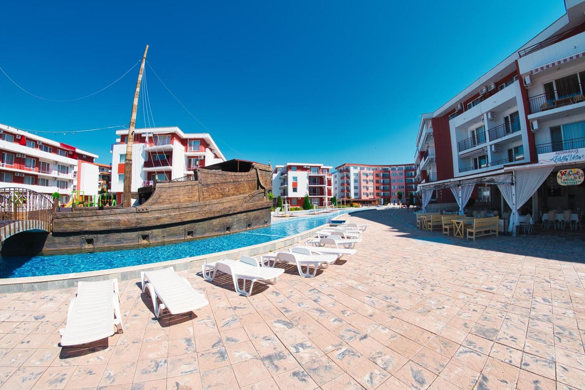 Privilege Fort Beach Apartments Sveti Vlas Buitenkant foto