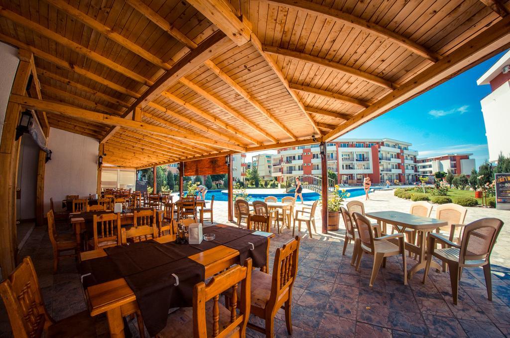 Privilege Fort Beach Apartments Sveti Vlas Buitenkant foto