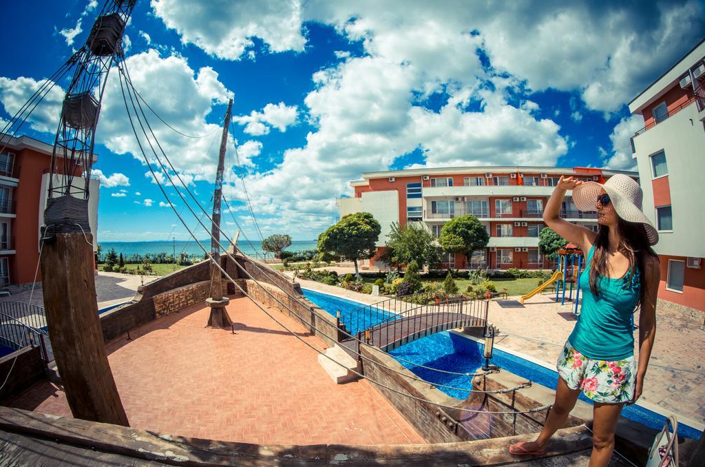 Privilege Fort Beach Apartments Sveti Vlas Buitenkant foto