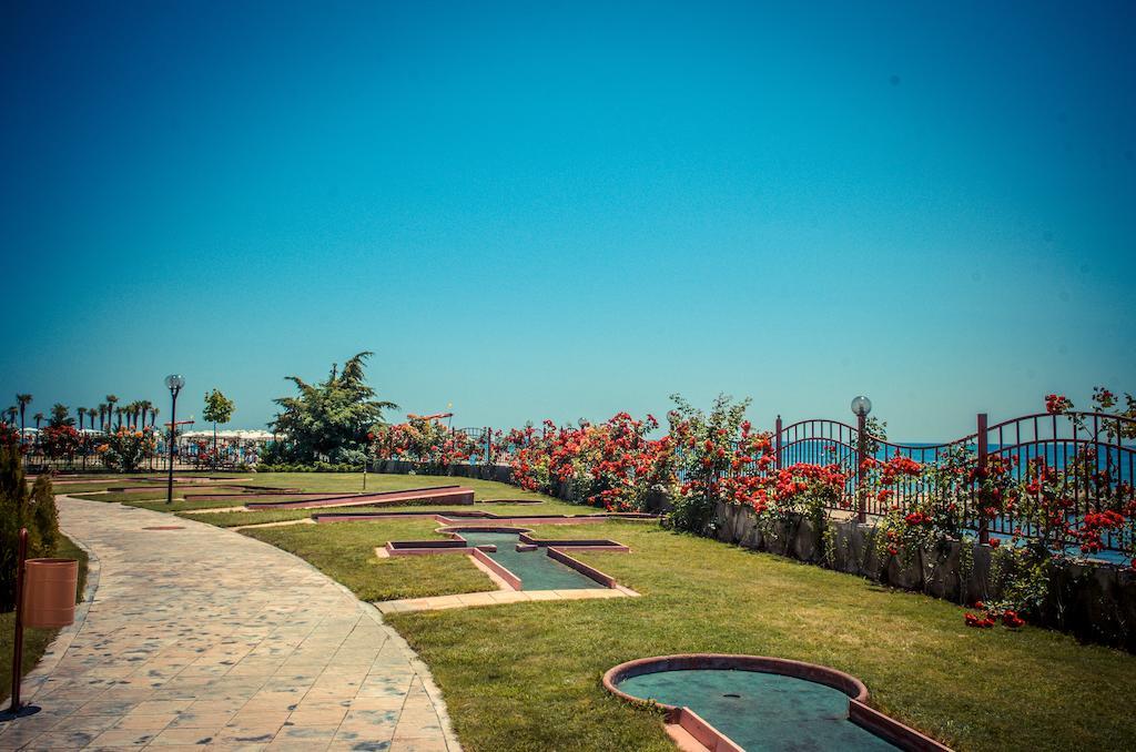 Privilege Fort Beach Apartments Sveti Vlas Buitenkant foto