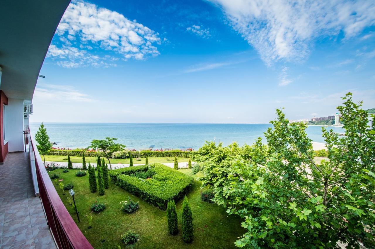 Privilege Fort Beach Apartments Sveti Vlas Buitenkant foto